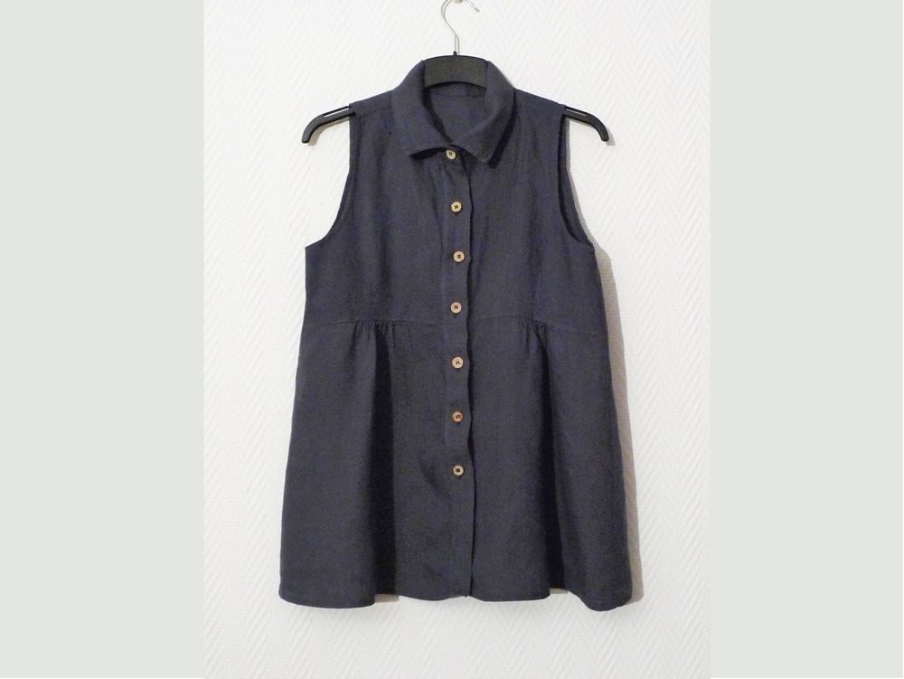Chemise/ Blouse en 100% Lin Bleu sans manches- Taille S Vêtements