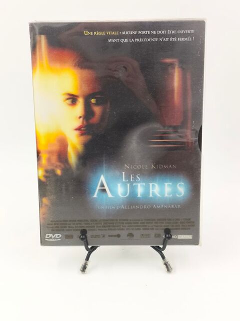 Film DVD Les Autres en boite (boite tr�s ab�m�e) 1 Vulbens (74)