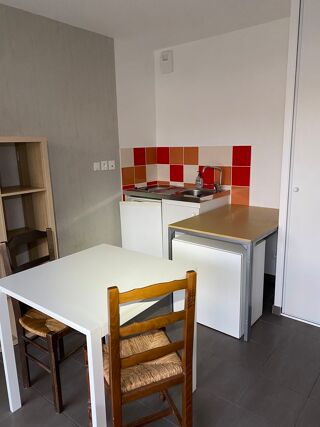  Appartement à louer 1 pièce 22 m²