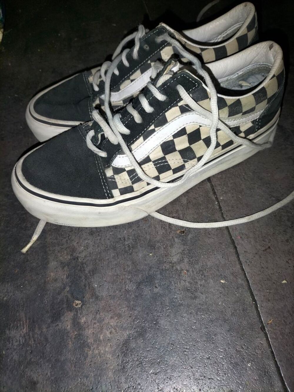 Basket vans pointure 38 tr&egrave;s bon &eacute;tat Chaussures