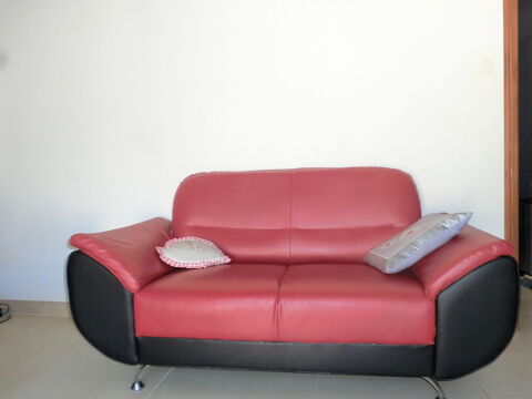 2 canaps 2 places 30 Monteux (84)