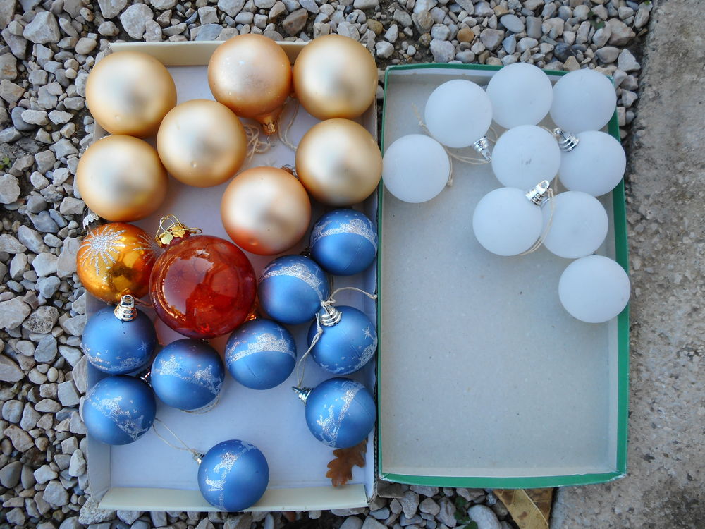 LOT DE BOULES DE NOEL Décoration