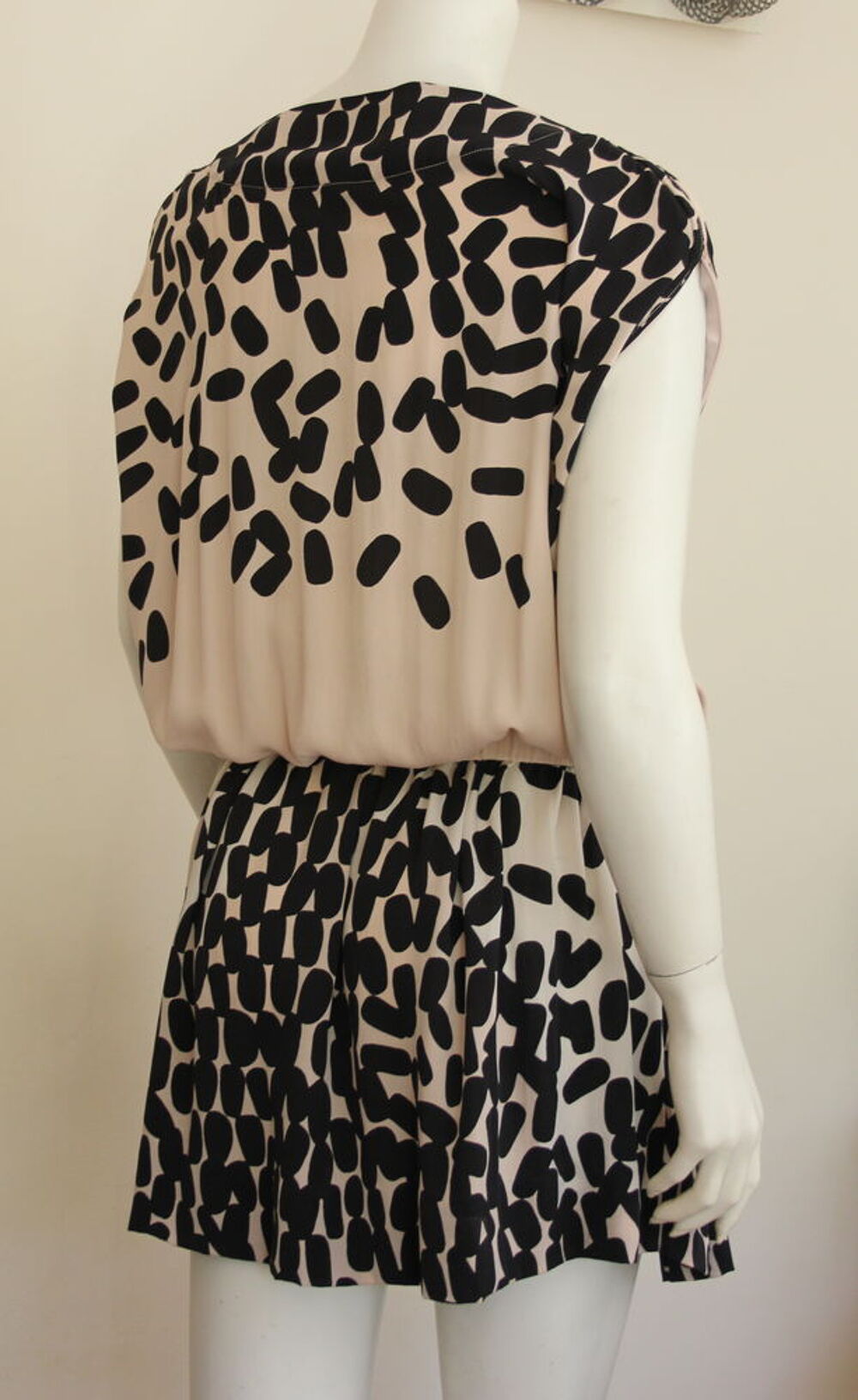 Robe soie grands zips DIANE VON FURSTENBERG T.4 Vêtements