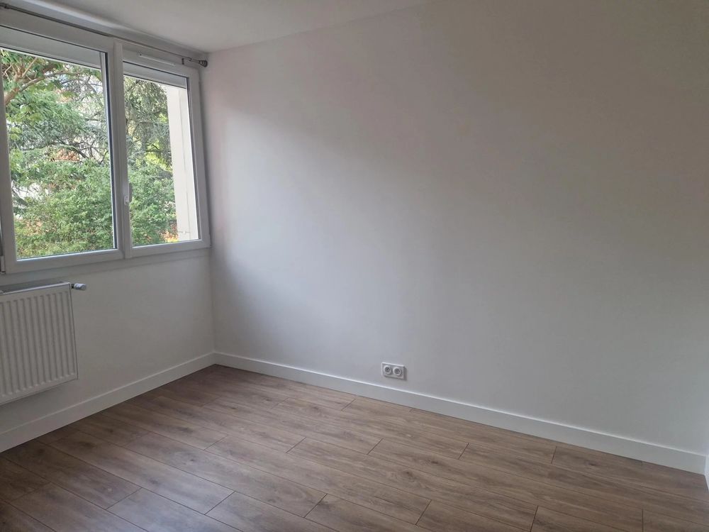 Location Appartement appartement 3 pièces 66 m² Thiais