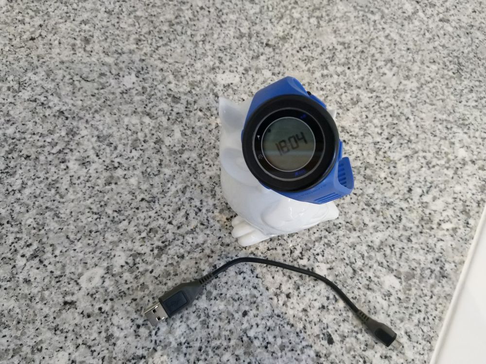 Montre connect&eacute;e geonaute Decathlon
Bijoux et montres