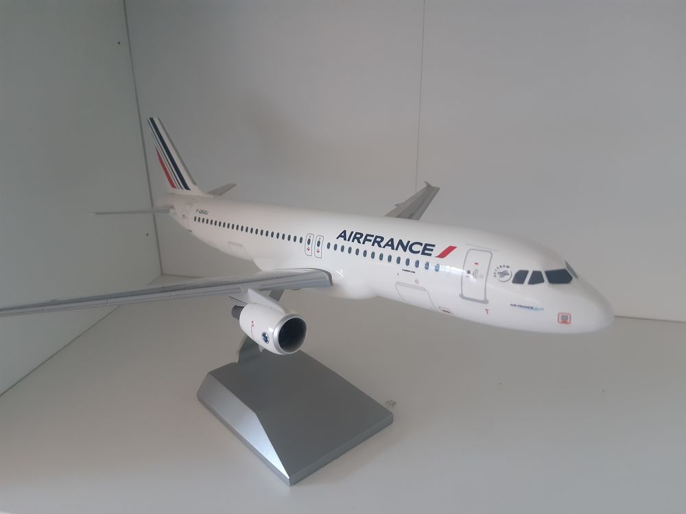 Maquette Airbus A320 Air France F-GKXU 