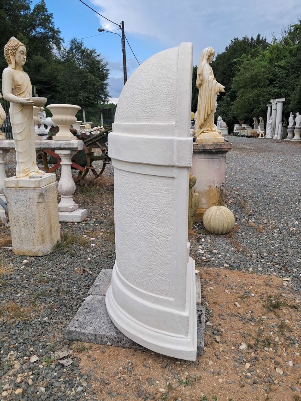 Niche en pierre pour statue Décoration