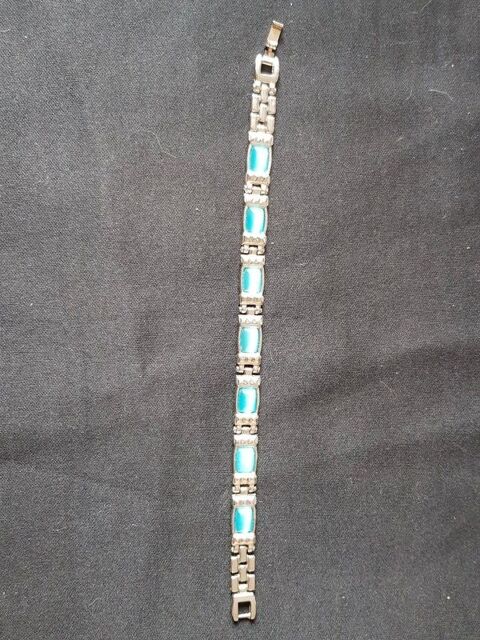 Bracelet pierre bleue metal argenté neuf 21 cm de long 6 e 6 Viriat (01)