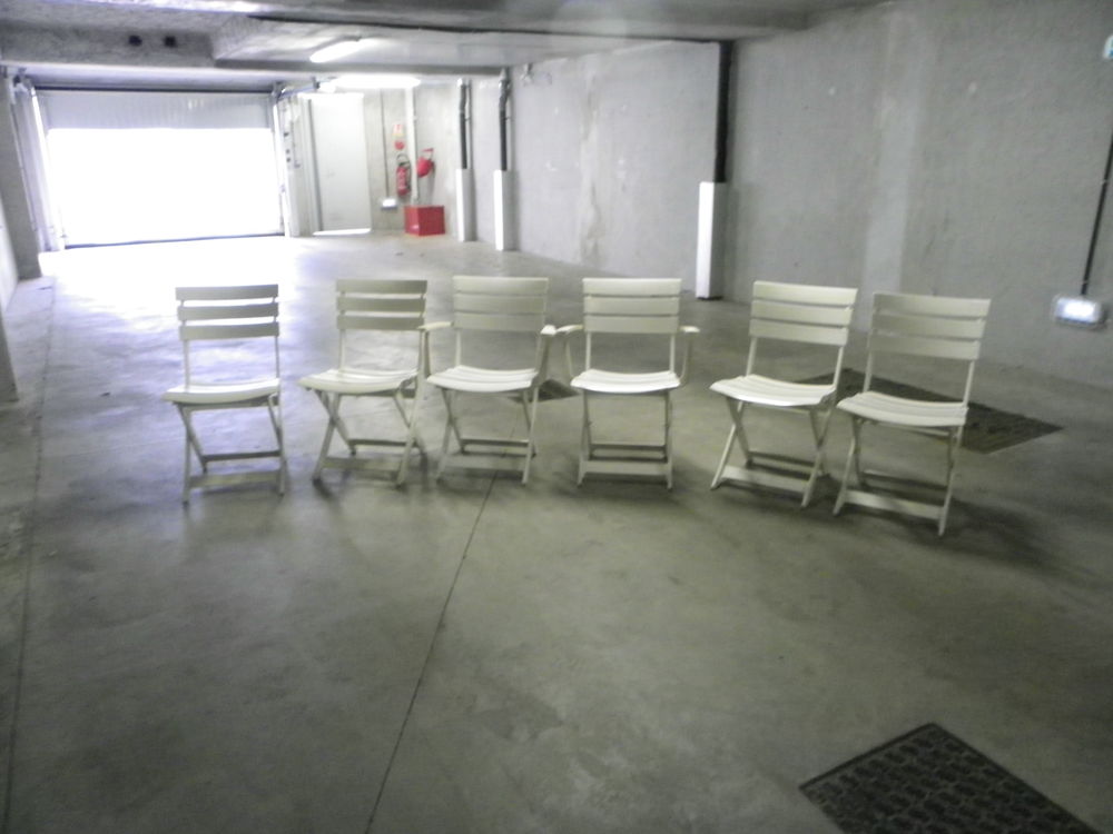  CHAISES ET FAUTEUILS DE SALON JARDIN 
Jardin