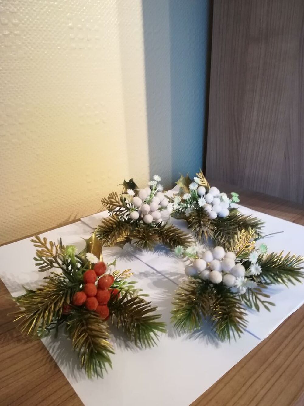DECO NOEL /centre table / sapin / couronne/ bouquet
Décoration