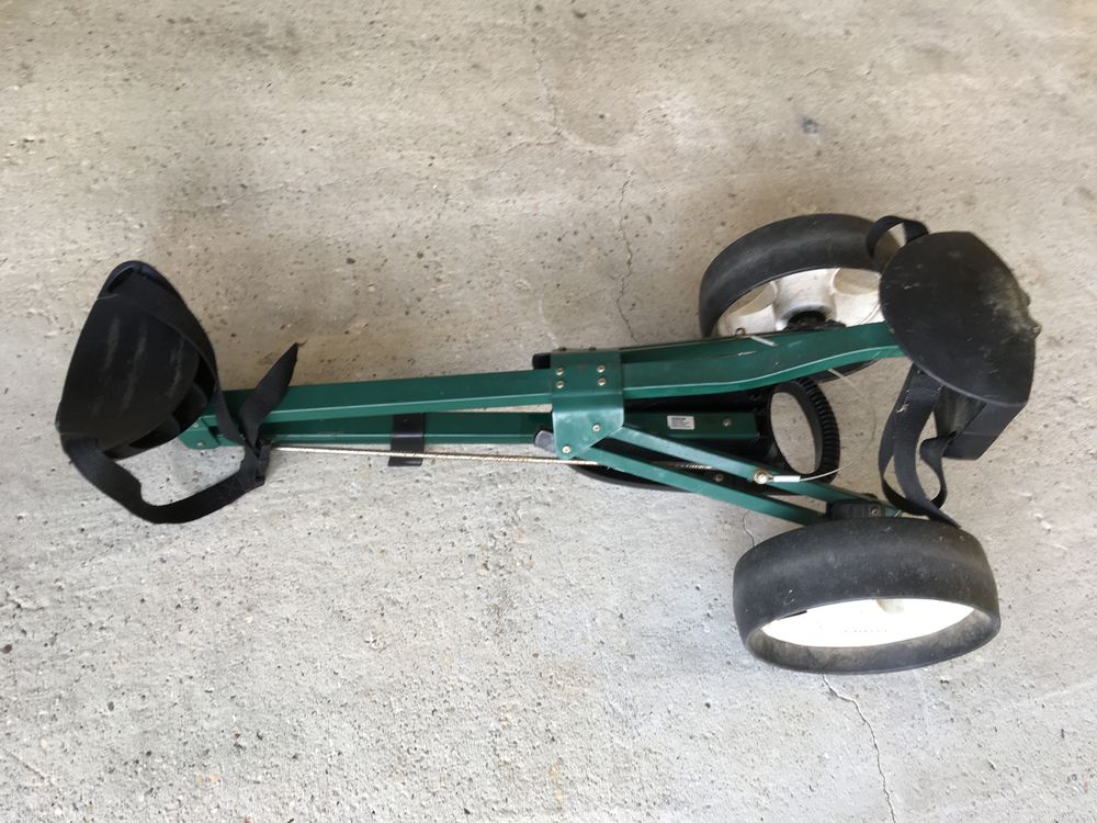 Chariot de golf manuel aluminium
Sports