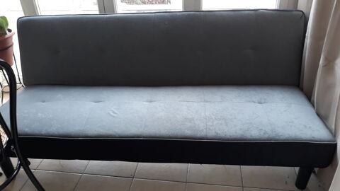 canap� clic clac neuf. 70 Sevran (93)