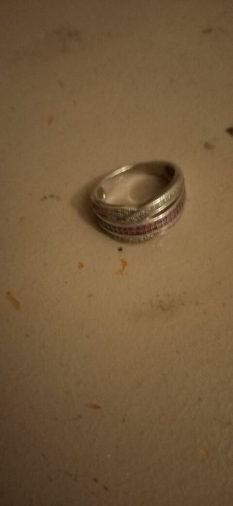 Bague argent et violet femme 20 Vélizy-Villacoublay (78)
