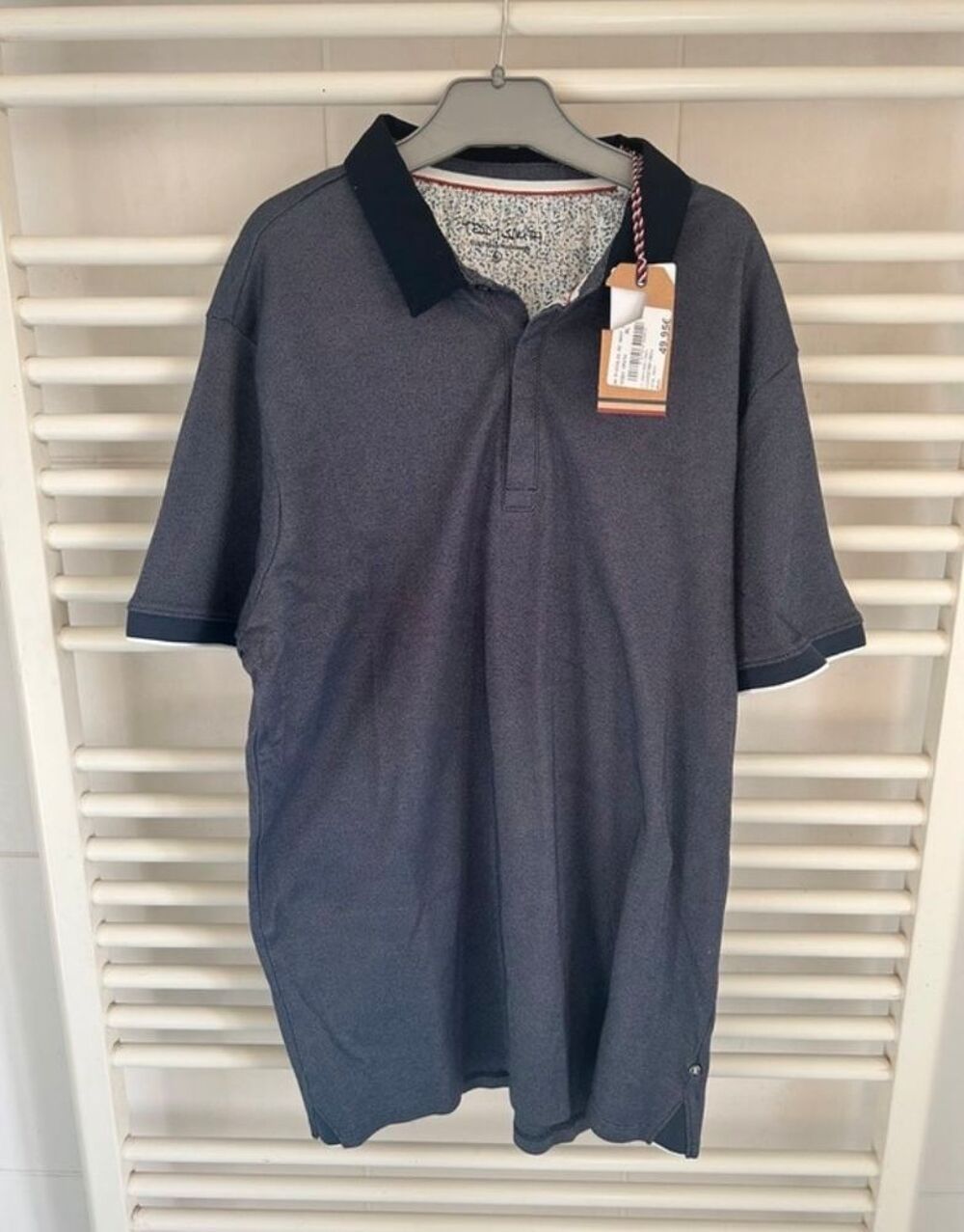 polo Teddy smith neuf avec &eacute;tiquettes, jamais port&eacute; Vêtements