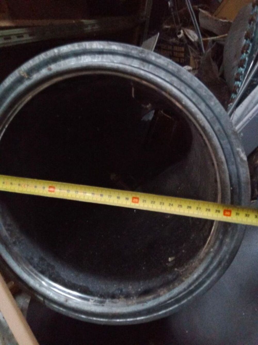 plusieurs tuyau diam&egrave;tre 300 + coude Bricolage