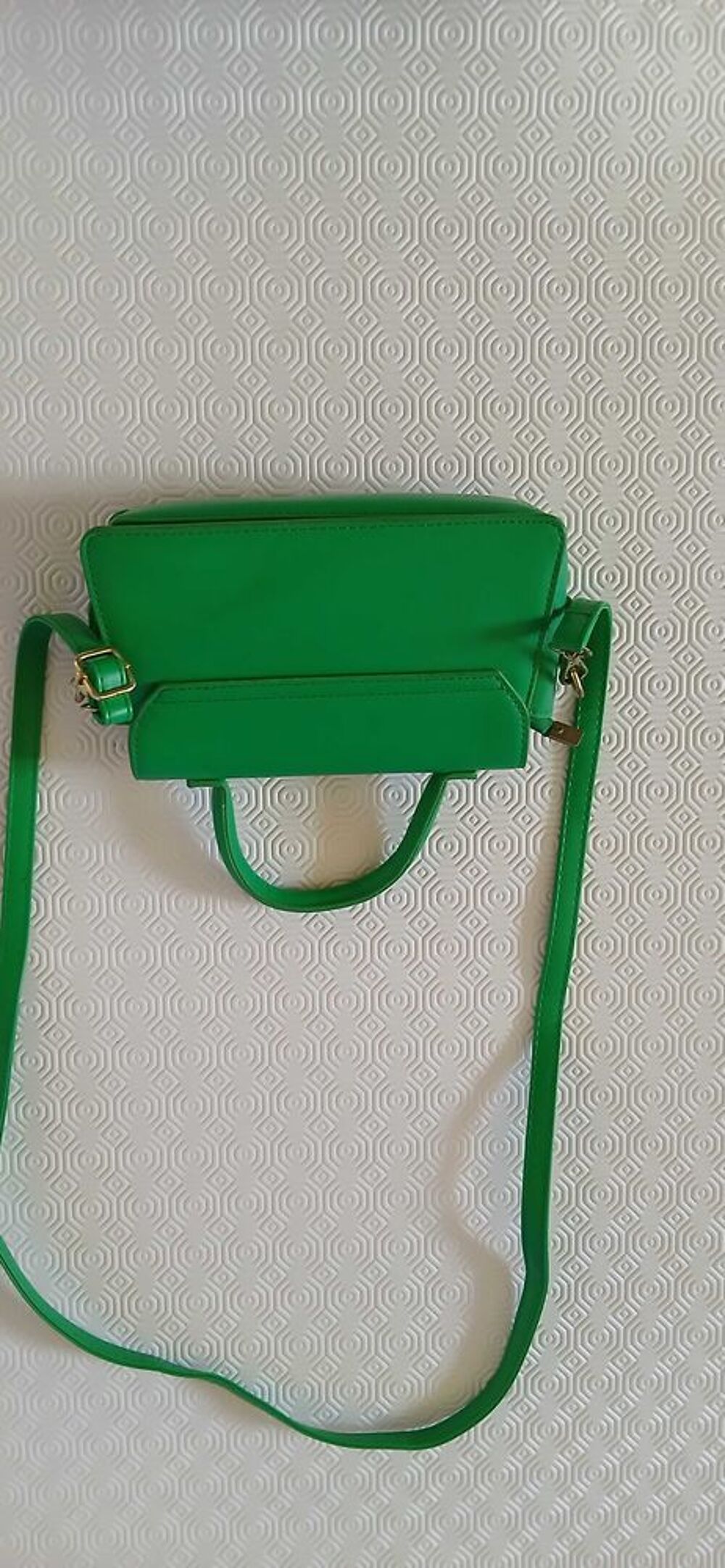 Sac &agrave; main vert Peta+Jain Maroquinerie