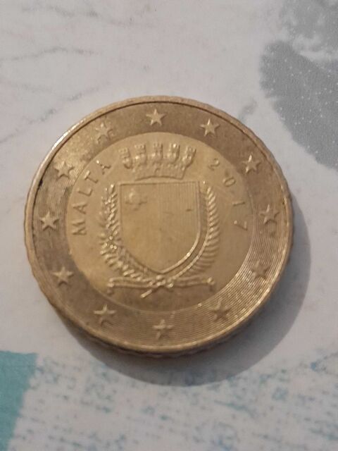 pi�ce de 50 centimes Malte 400 Barbezieux-Saint-Hilaire (16)