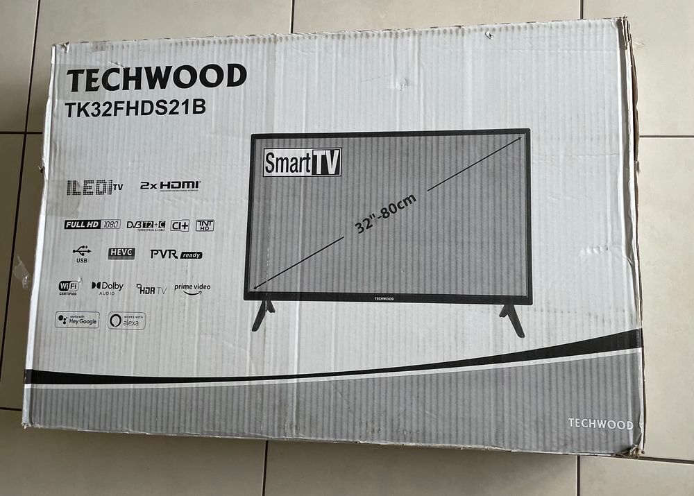 T&eacute;l&eacute;vision TECHWOOD tk32fhds21b Photos/Video/TV