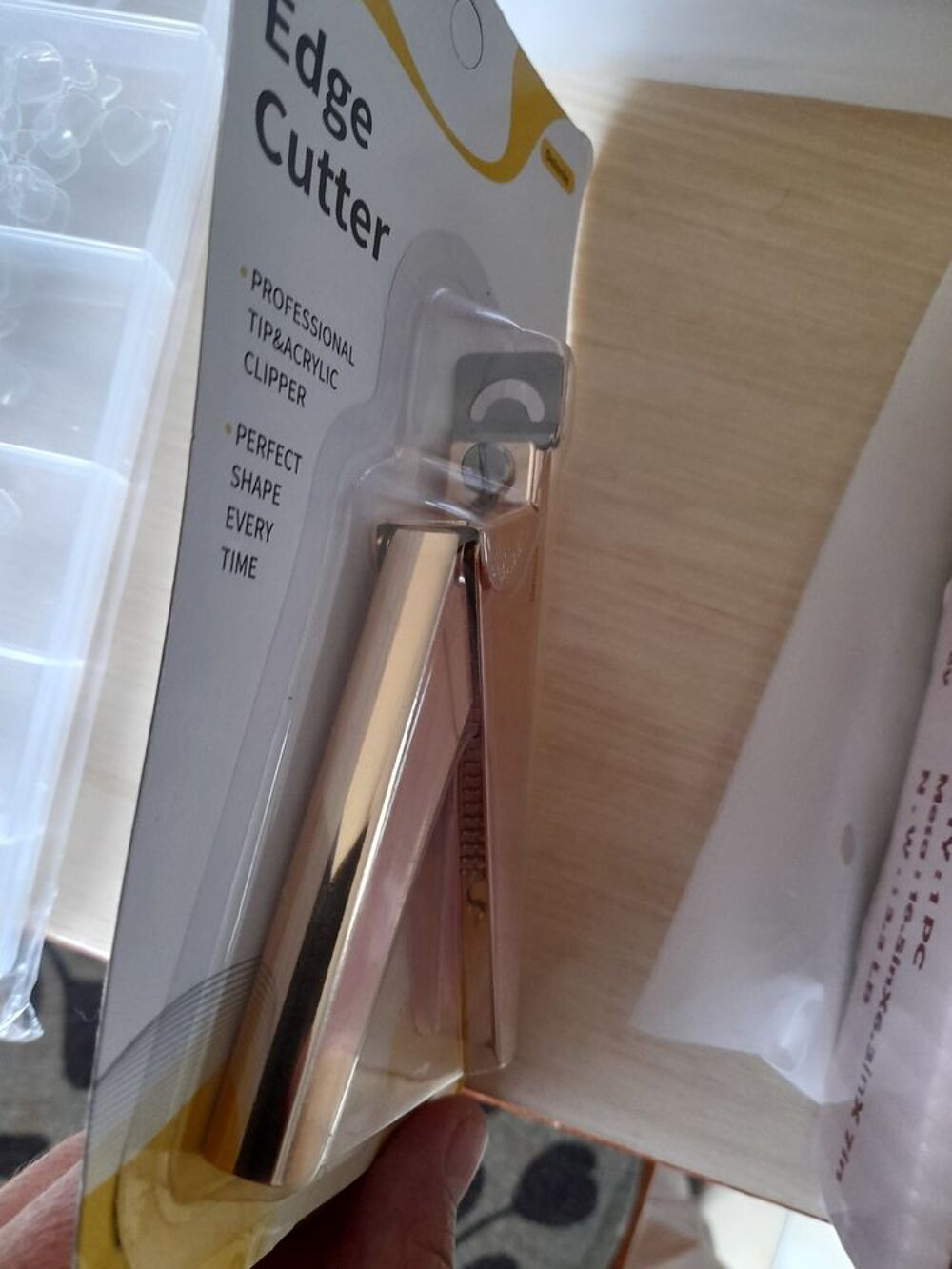 kit et accessoires manucure Bijoux et montres