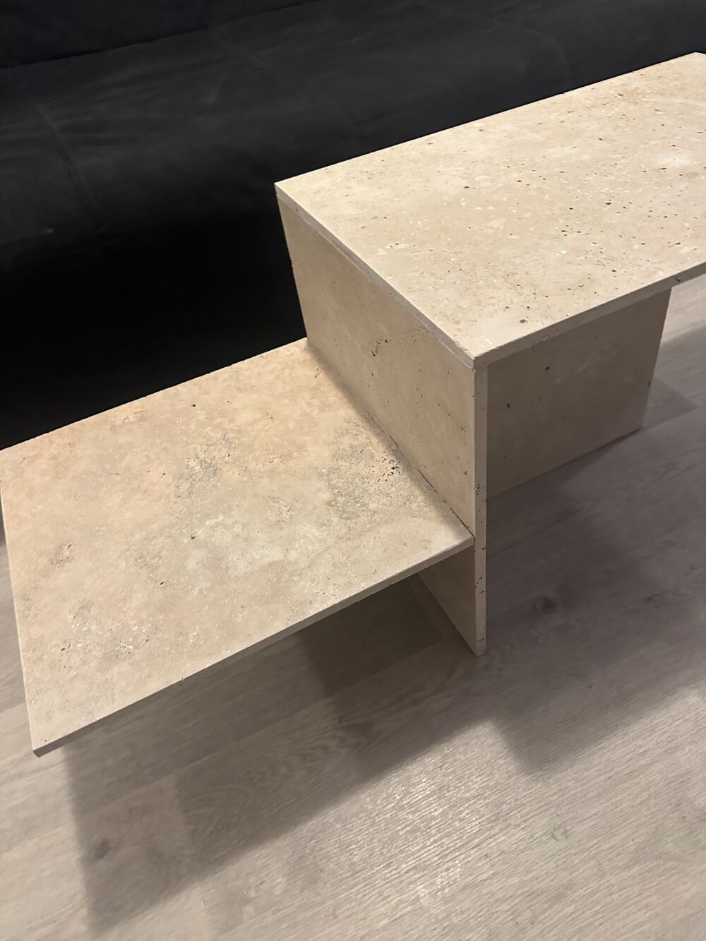 Table basse en travertin Meubles