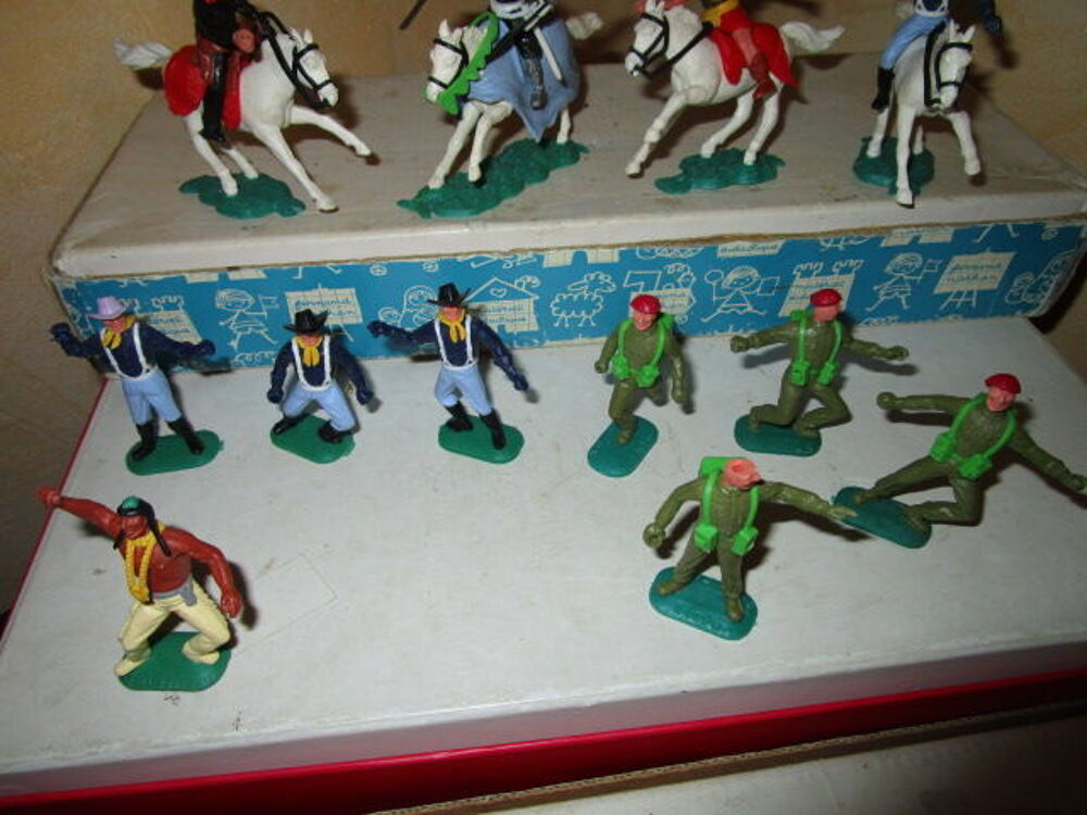 FIGURINE SOLDATS TIMPO Jeux / jouets