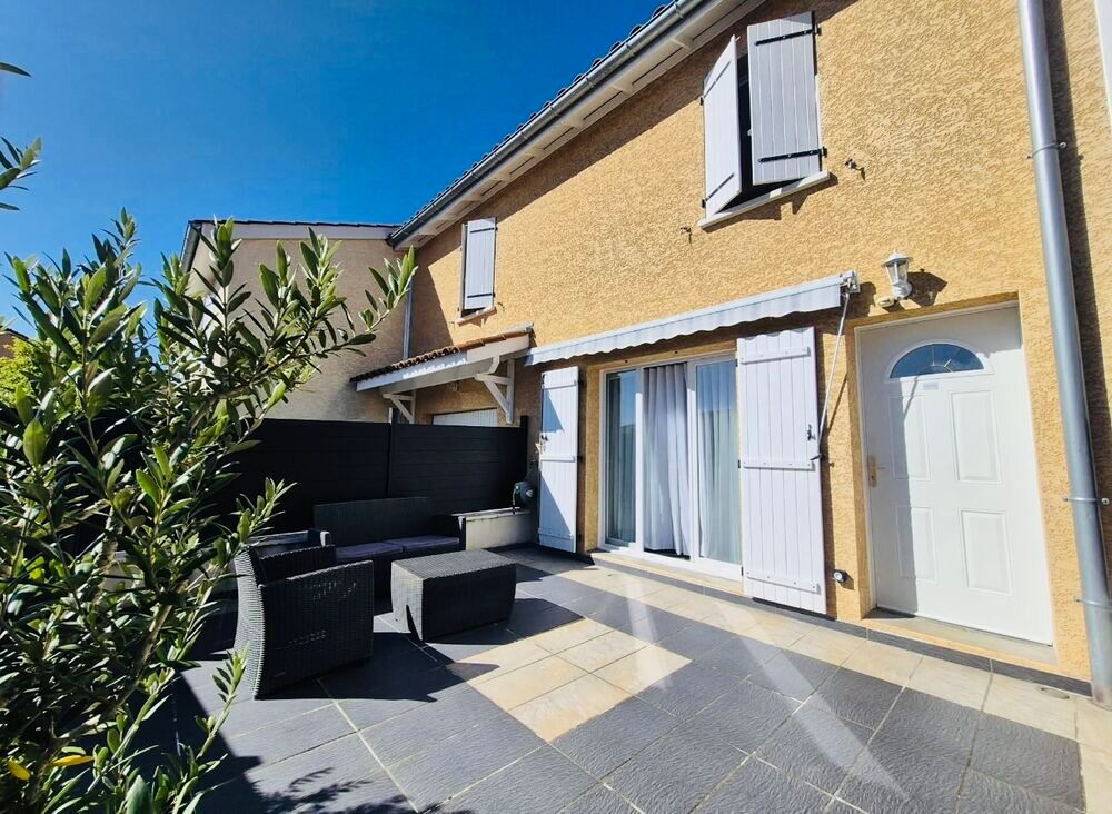 Maison 6 pièces 117 m² · à Blacé · 117 m² · 315 000 €