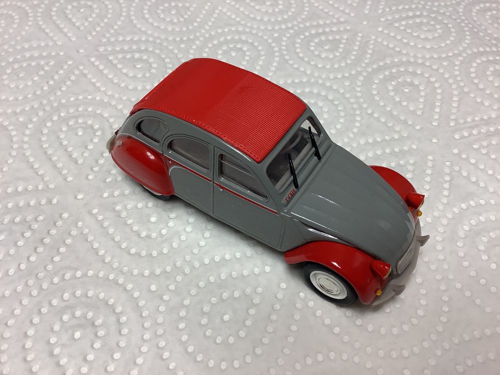 CITRO&Euml;N 2CV 6 1/43 voiture miniature 