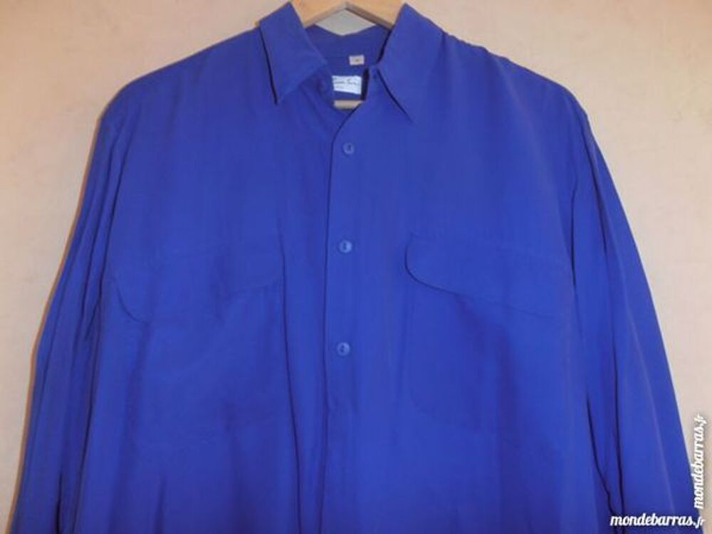 Chemisier en soie (41) Vêtements