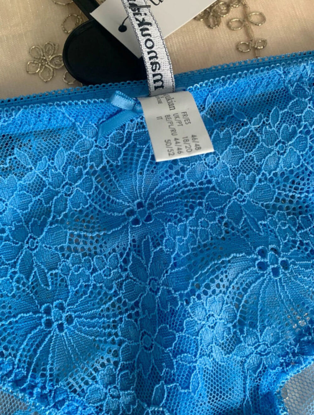 Parure lingerie Manoukian bleu ciel dentelle NEUVE avec &eacute;tiquettes 95B + 46/48 Maroquinerie