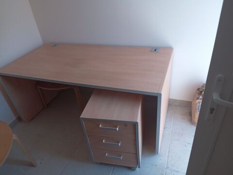 Bureau avec caisson 70 Allauch (13)