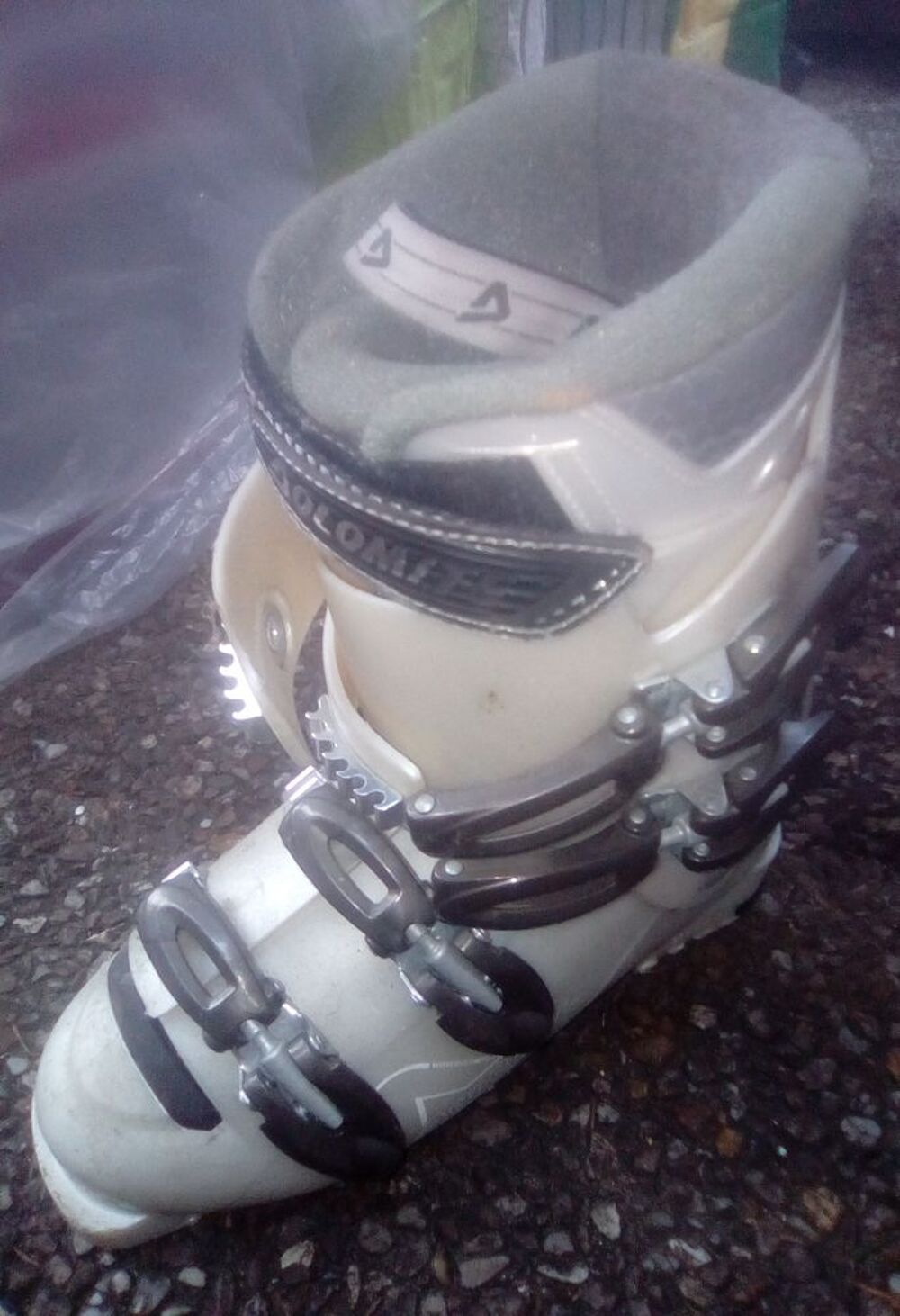 Chaussures de ski Dolomite - taille 40 / 40.5 Sports