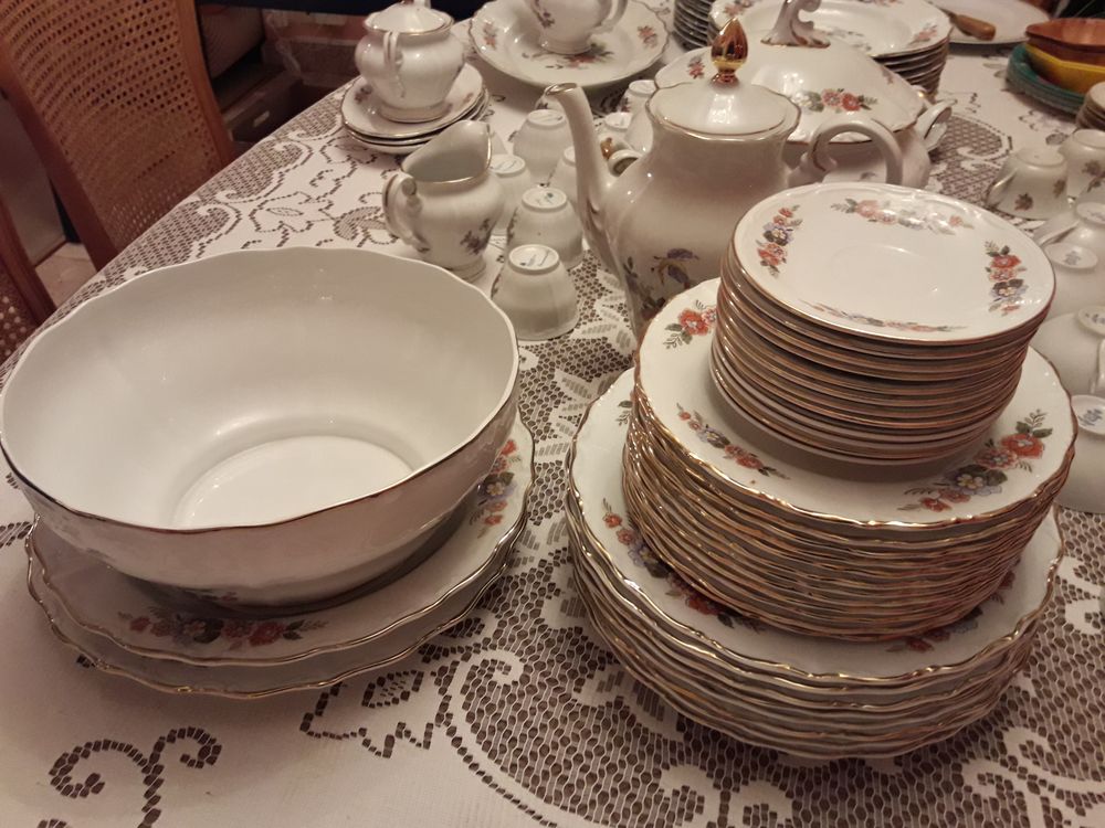 Service en porcelaine de Sarreguemines mod&egrave;le Daumesnil 83 p Cuisine
