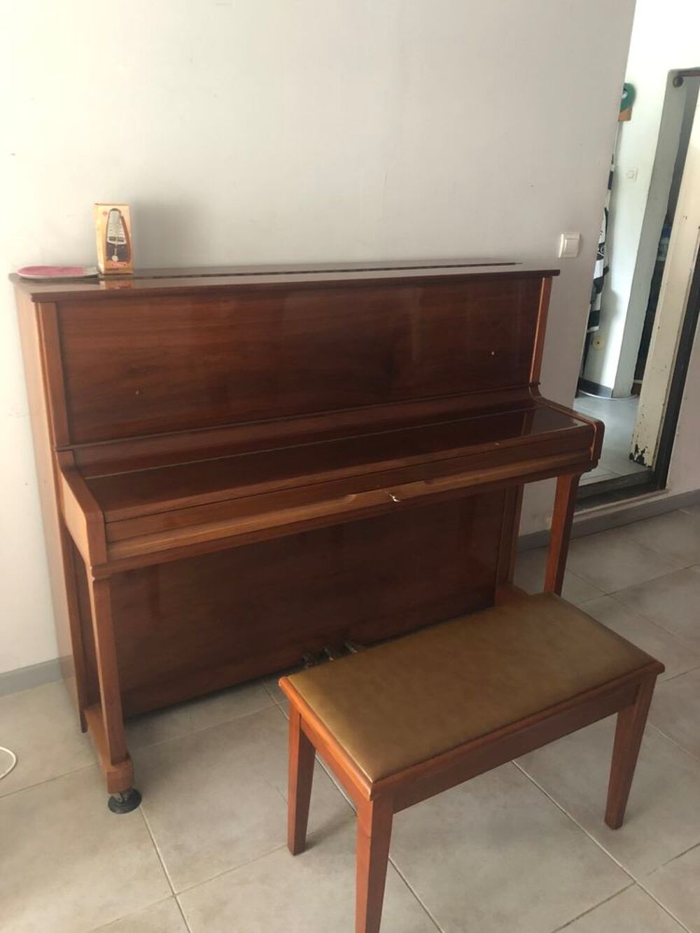 Piano droit marque Samick Instruments de musique