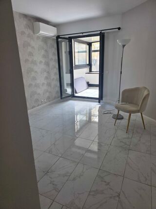  Hôtel Particulier à louer 5 pièces 81 m²