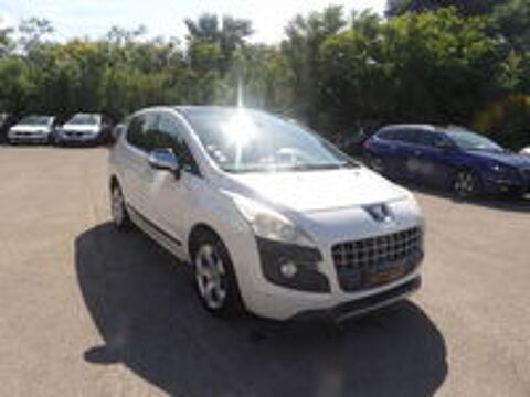3008 1.6 HDi 16V 112ch FAP BMP6 BLUE LION Premium Pack 2011 occasion 84700 Sorgues