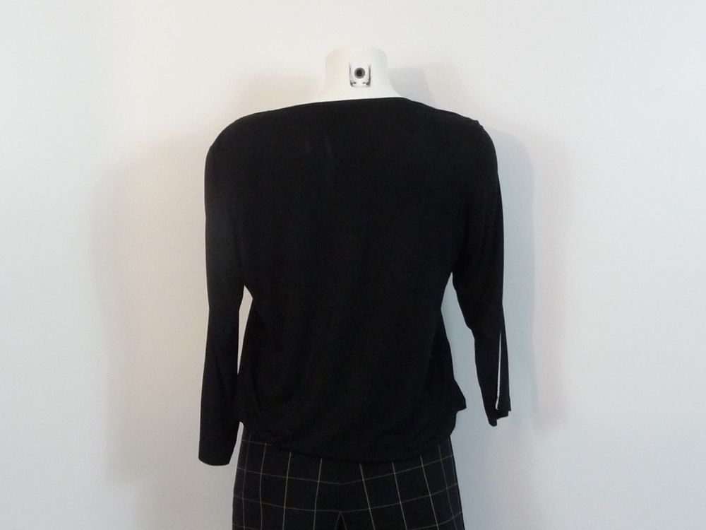 Blouse/ Top/ Tee Shirt Bi Mati&egrave;re Noir &agrave; Lien &agrave; Nouer- Canda Vêtements