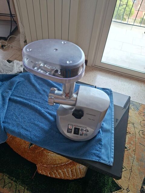 Hachoir Kenwood 30 La Garde (83)