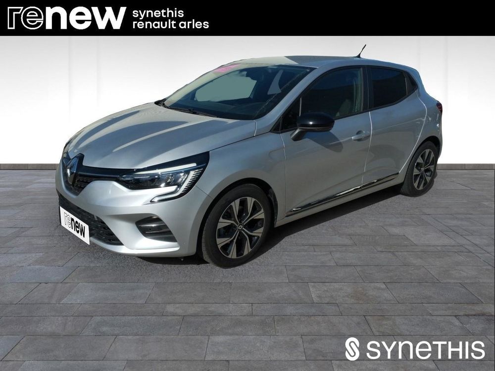 Clio V Clio E-Tech full hybrid 145 Evolution 2023 occasion 13200 Arles