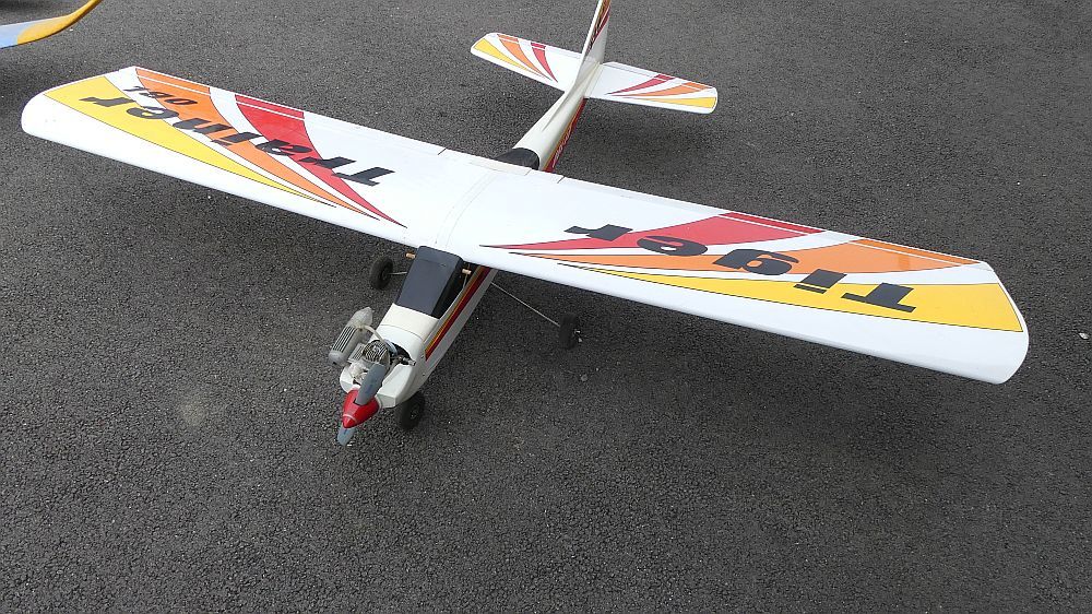 Avion Thunder Tiger OBL 40 moteur OS LA-46 Sports