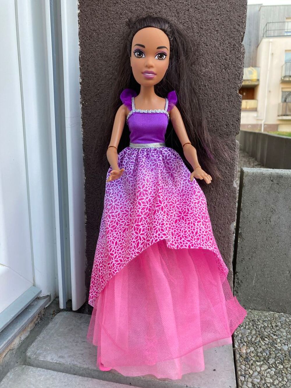 Achetez grande barbie 43 cm quasi neuf, annonce vente à Amiens (80
