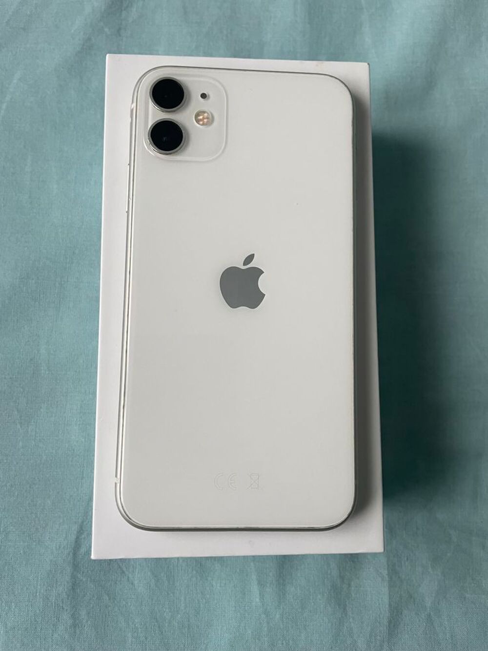 IPhone 11 64 GB Blanc Téléphones et tablettes