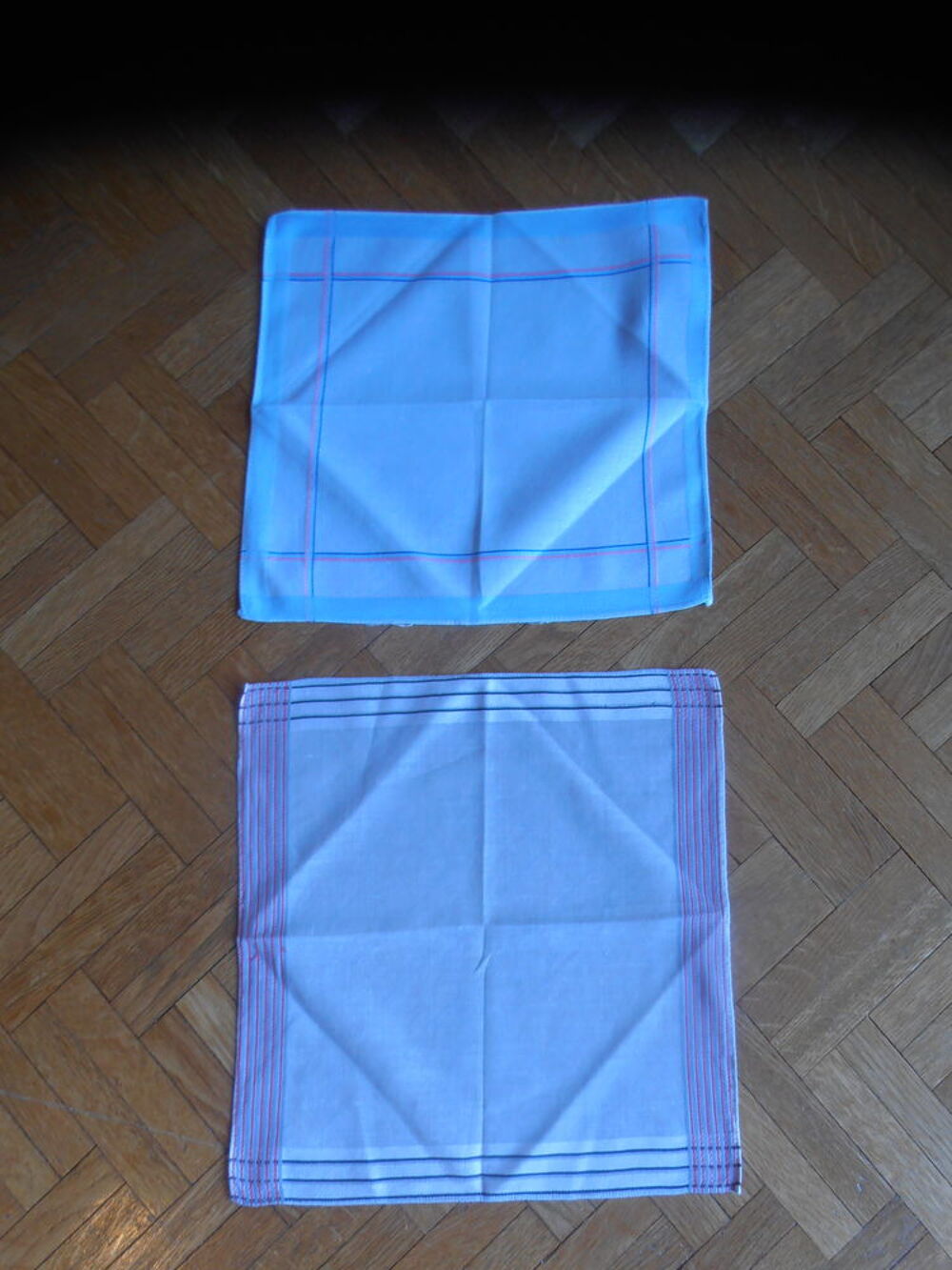 Mouchoirs tons de bleus (79) Vêtements