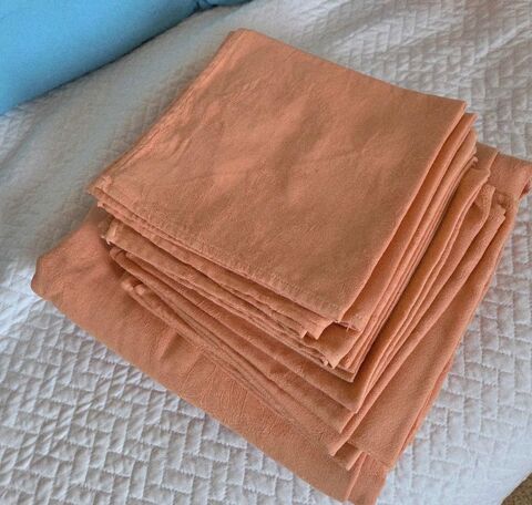 Nappe + 12 serviettes 15 Cagnes-sur-Mer (06)