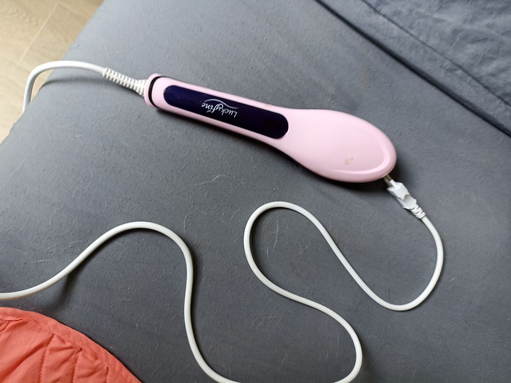 Brosse lissante Bijoux et montres