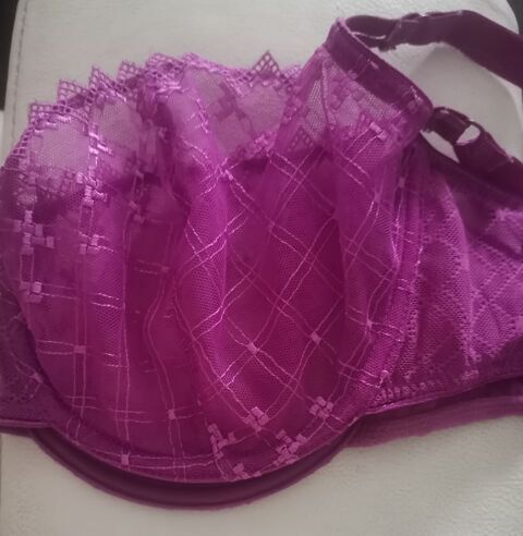 Soutien-gorge fuschia en dentelle Dijon (21)