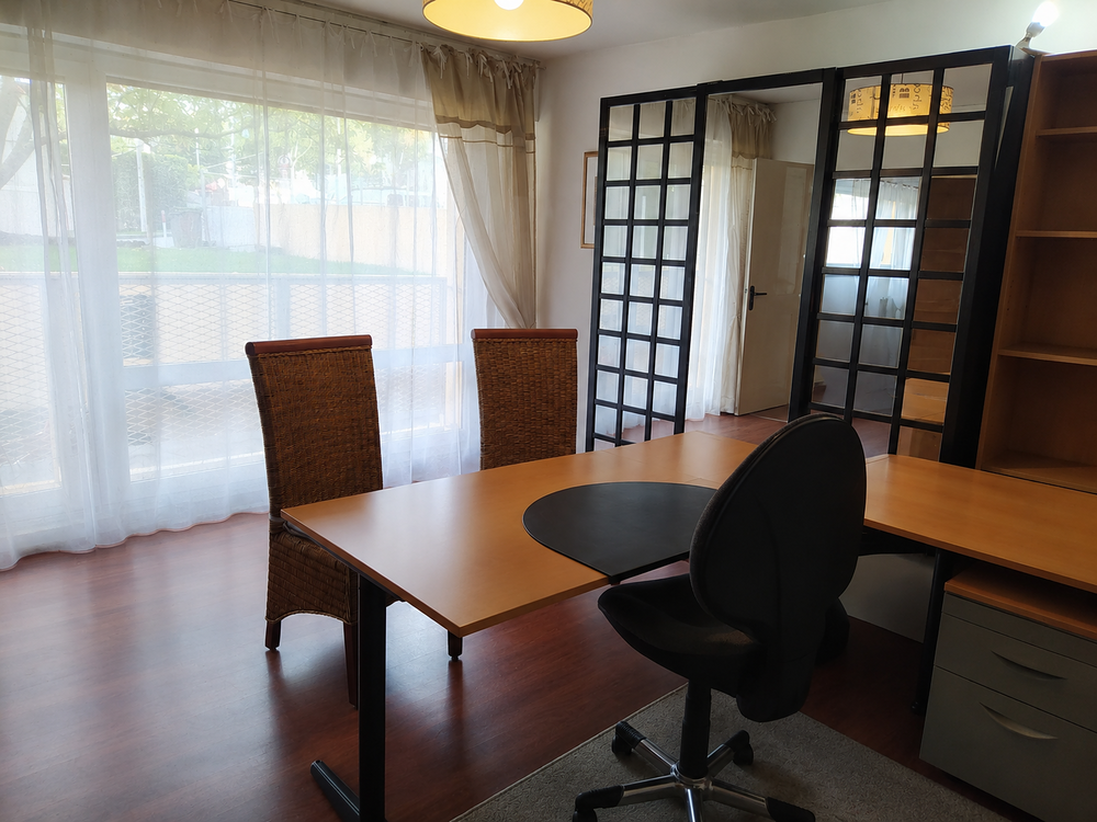 Location Appartement LE MANS ? CABINET PROFESSIONNEL 72 m² - RDC Le mans