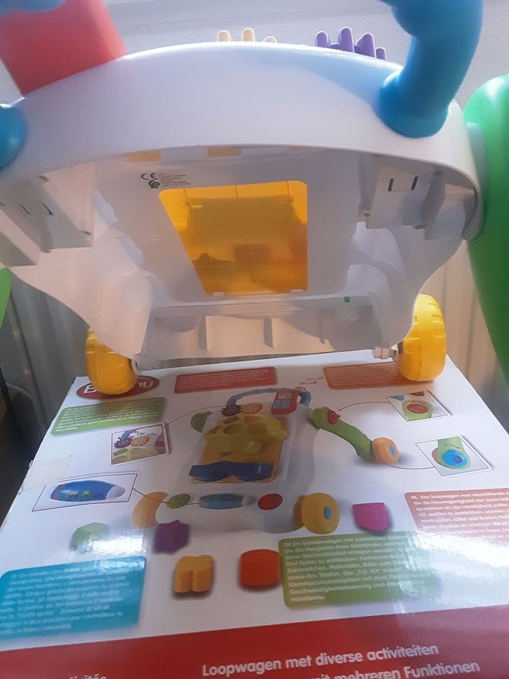 POUSSEUR MULTI-ACTIVIT&Eacute;S BLOOMY NEUF **DU MAGASIN LA GRANDE Jeux / jouets