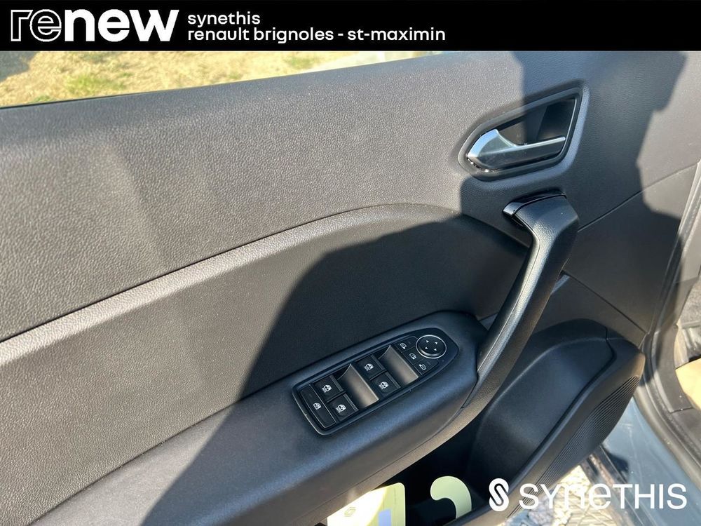 Captur E-Tech full hybrid 145 Evolution 2024 occasion 83170 Brignoles