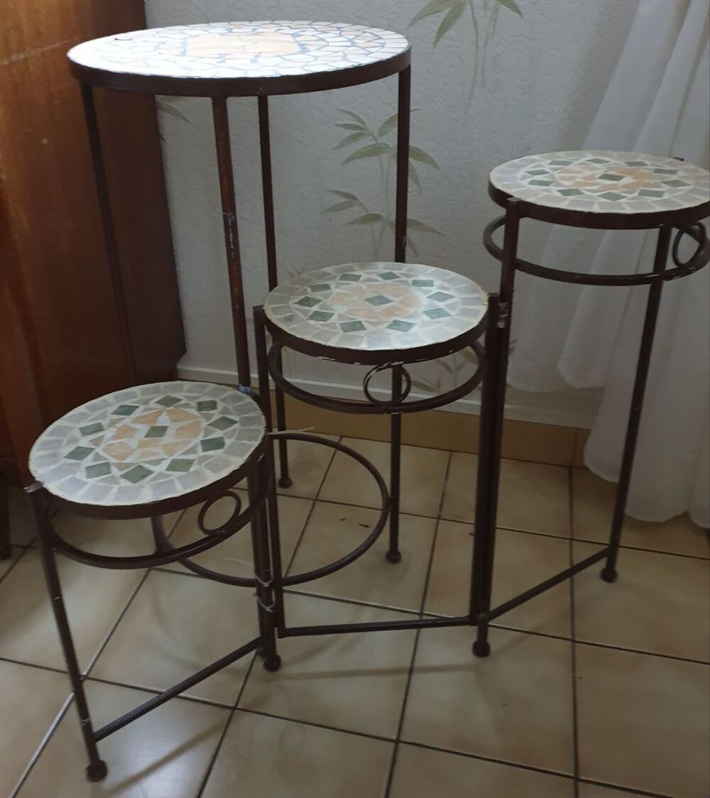 Porte plante 4 plateaux d&eacute;cor c&eacute;ramique Décoration