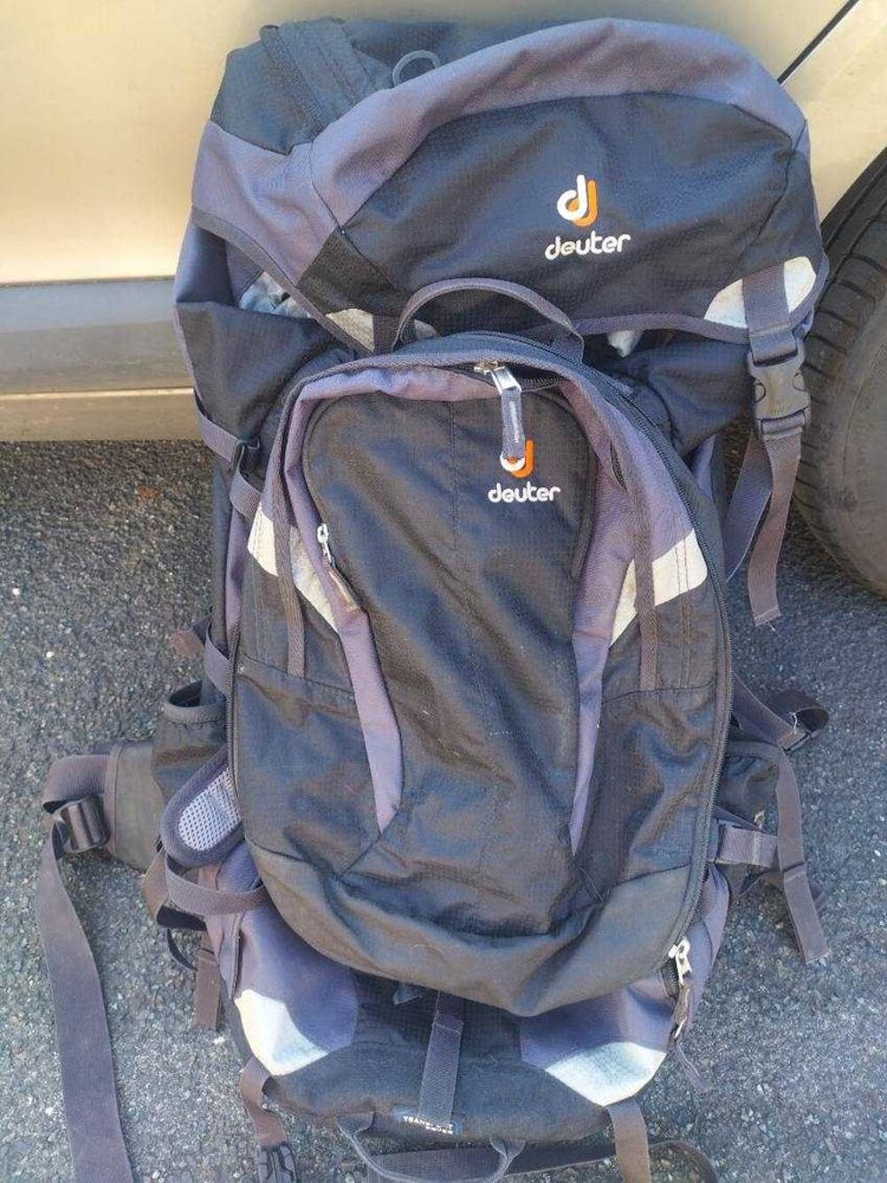 Sac de randonn&eacute;e deuter quantum 70+10L. Avec la protection de pluie 160 Sports